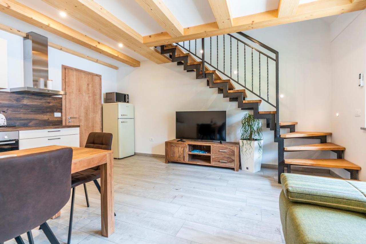 Apartmaji Mm ボーヒニ エクステリア 写真