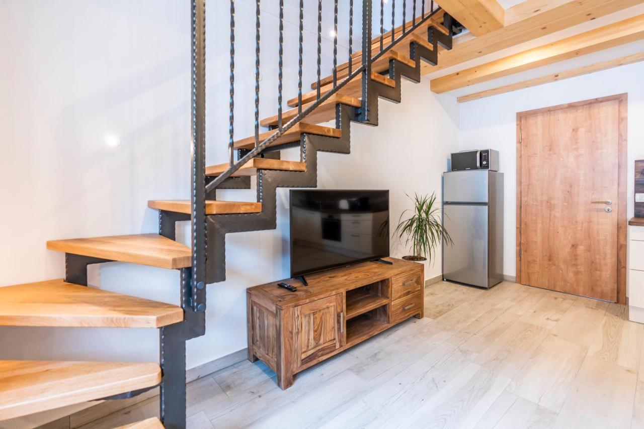 Apartmaji Mm ボーヒニ エクステリア 写真