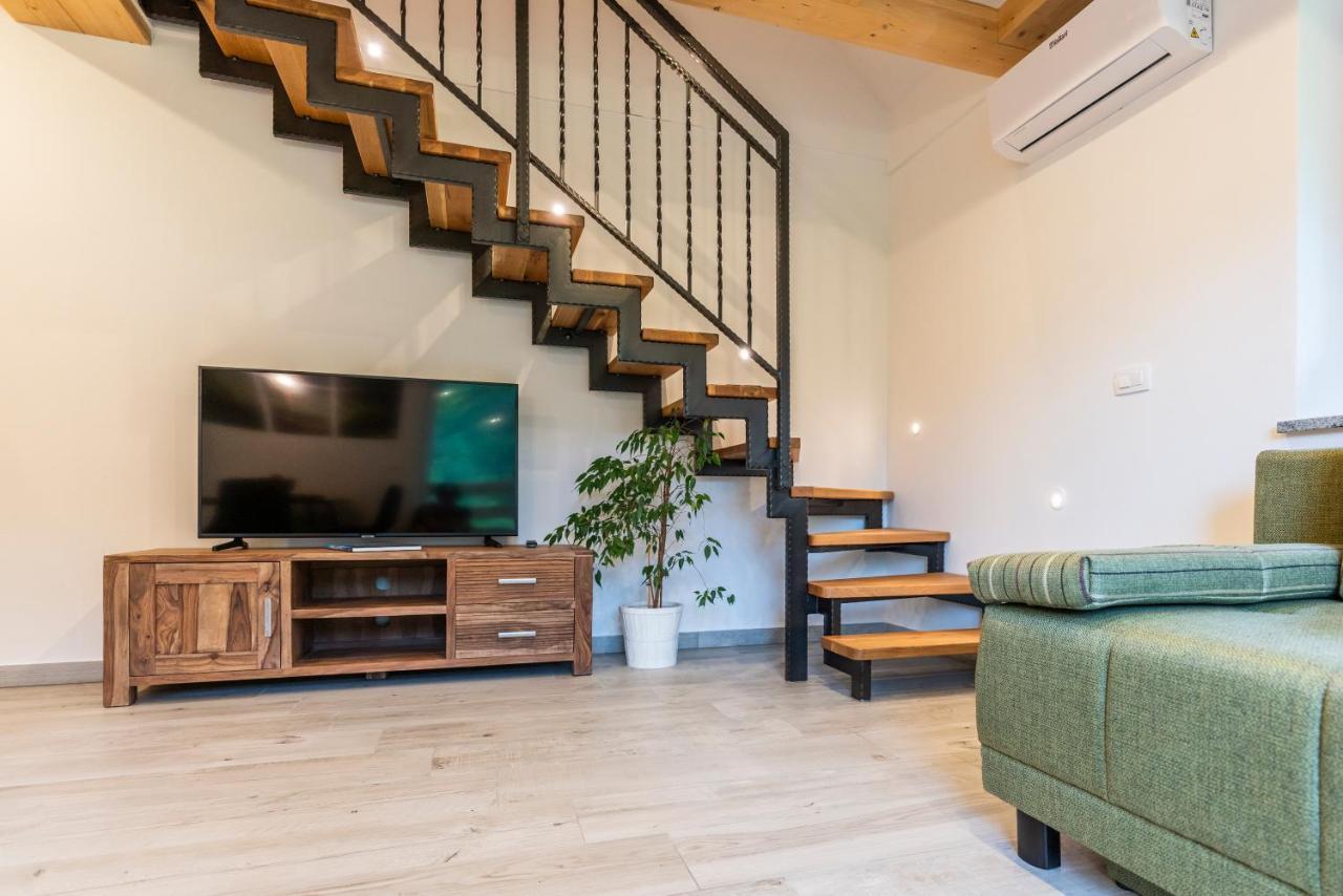Apartmaji Mm ボーヒニ エクステリア 写真